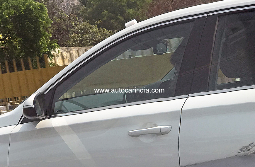 Hyundai i30 spied testing in India - Image 3